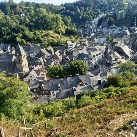 Joseph モンシャウ